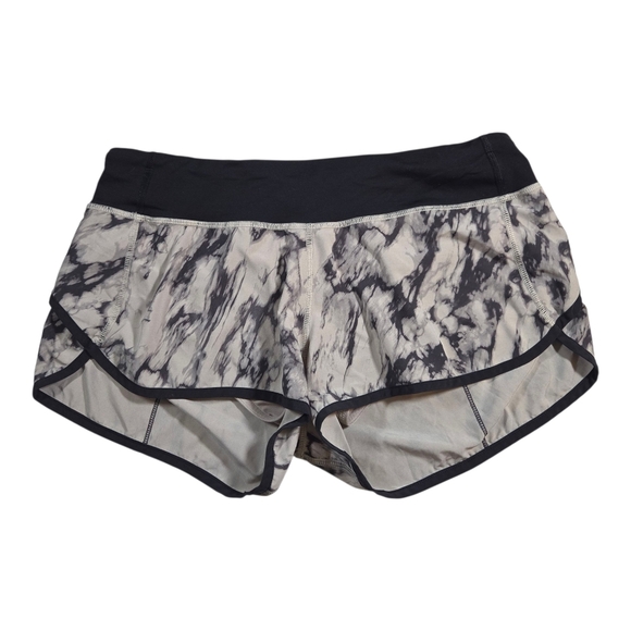 lululemon athletica Run Speed Great Granite Black Mojave Tan Shorts Size 8 - Picture 1 of 5